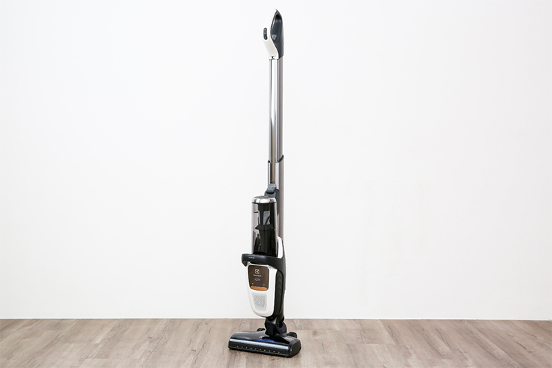 sua-may-hut-bui-electrolux-1
