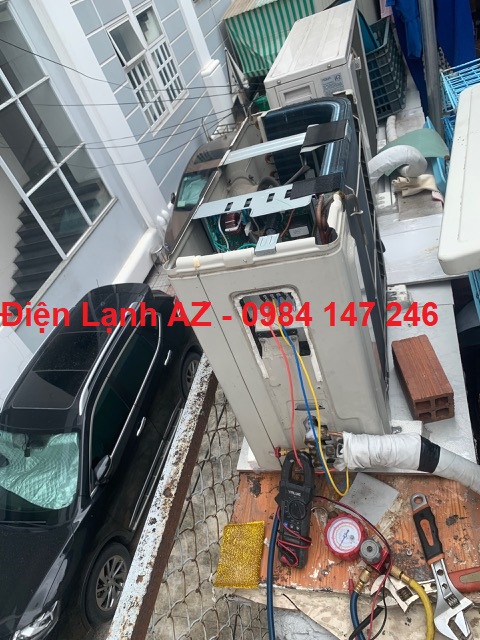 sua-dieu-hoa-daikin-1